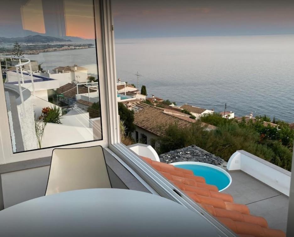 Casa Mediterraneo Tropical. El Mar A Tus Pies サロブレーニャ エクステリア 写真