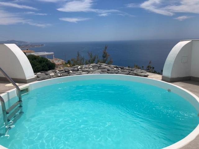 Casa Mediterraneo Tropical. El Mar A Tus Pies サロブレーニャ エクステリア 写真